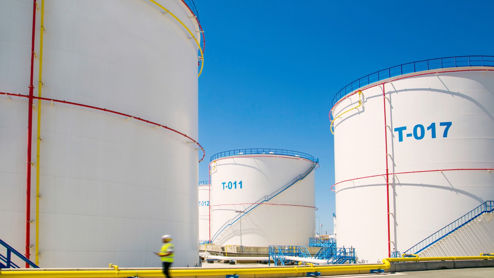 Hulde at the Wellbore: Domain-Native AI That Earns Engineering Trust